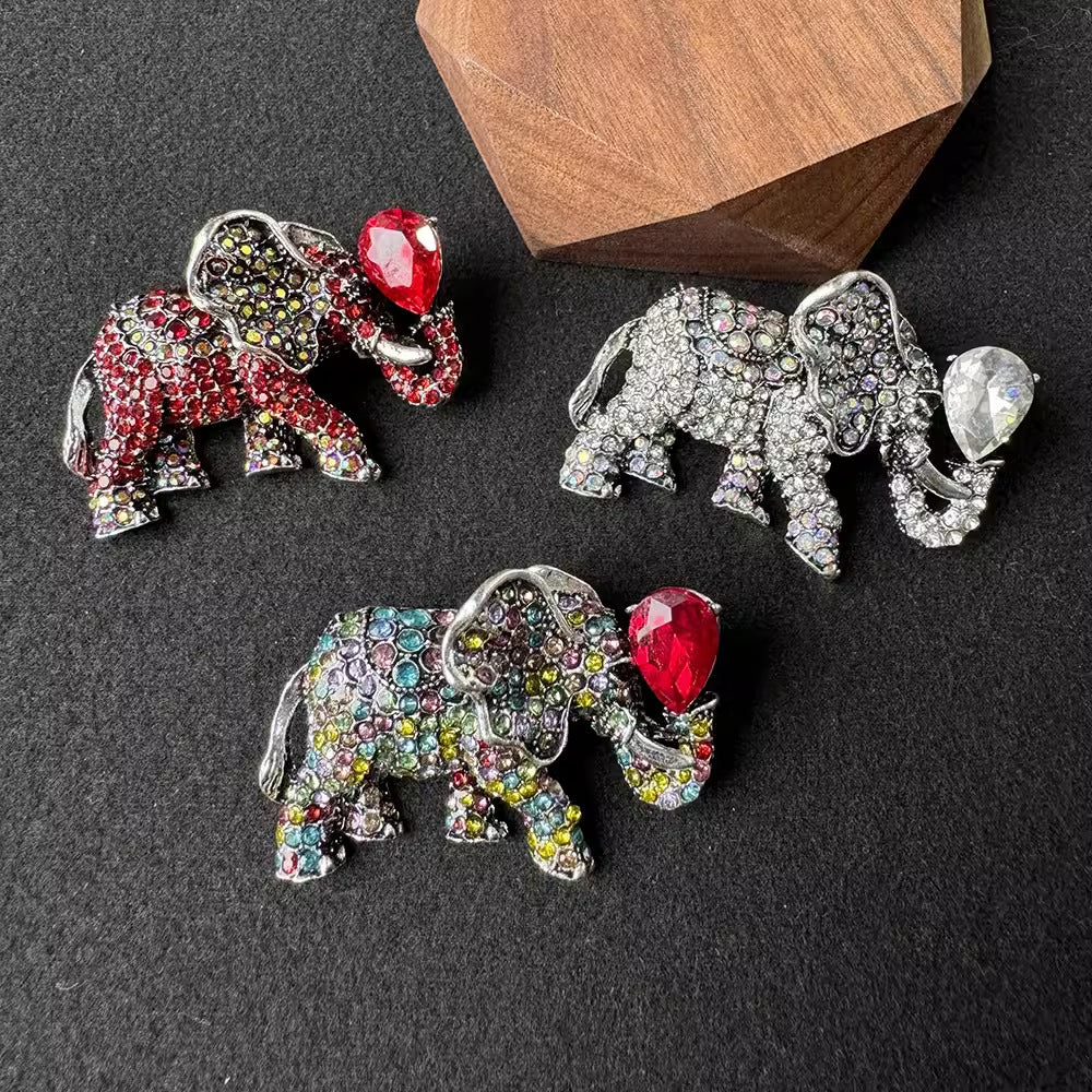 Stylish Alloy Brooch for Women and Men