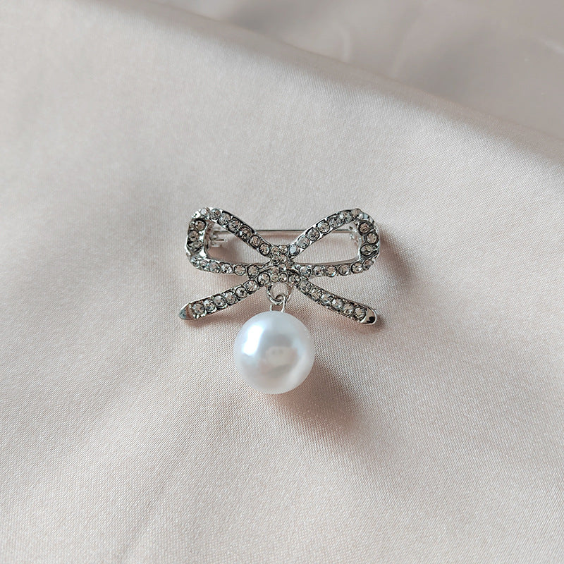 Rhinestone embellished brooch for women - Image 6