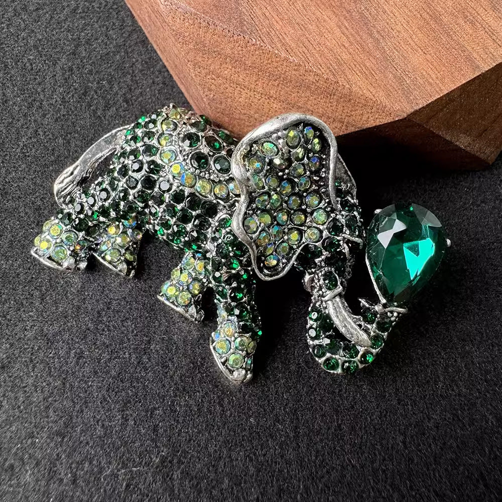 Stylish Alloy Brooch for Women and Men