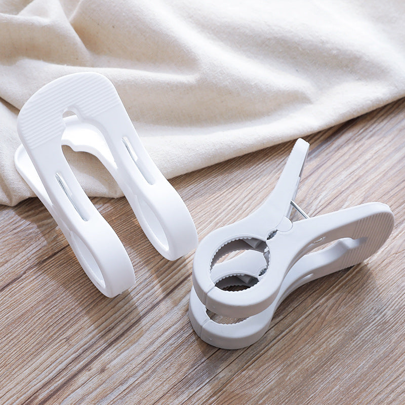 Heavy-duty clothespins for outdoor drying - Image 1