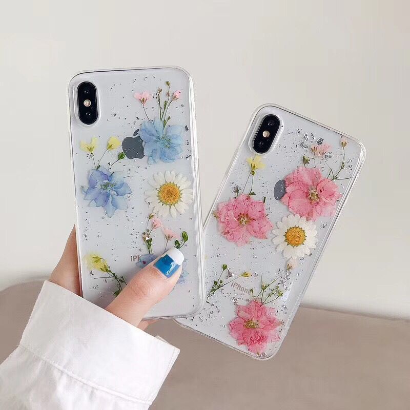 Stylish Daisy Floral iPhone Case for iPhone 15 Pro, 14, 13, 12 - TPU Soft Slim Fit Protective Cover