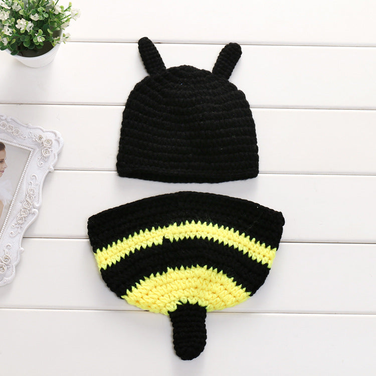 woven bee-shaped prop