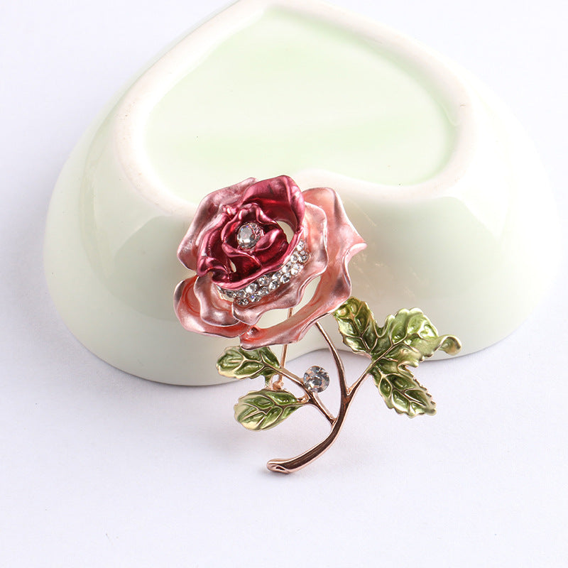 Diverse Floral Brooches Collection - Image 9