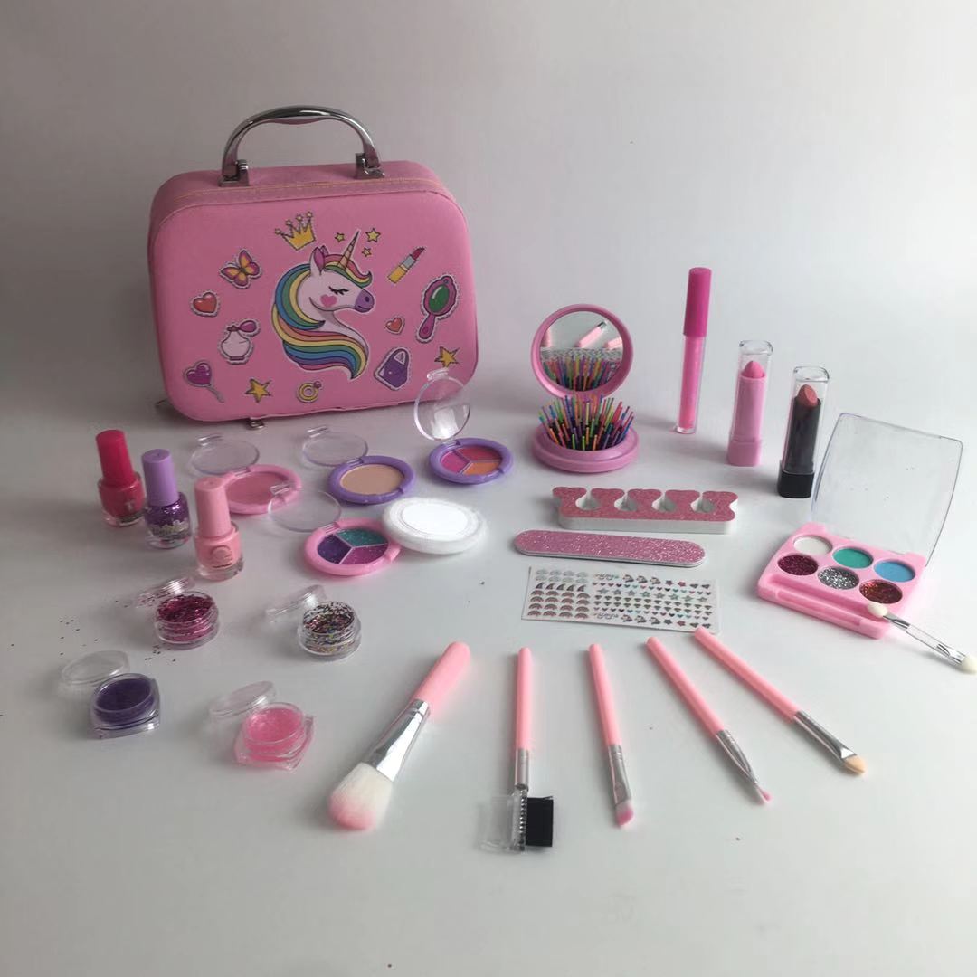 engaging and creative makeup play set