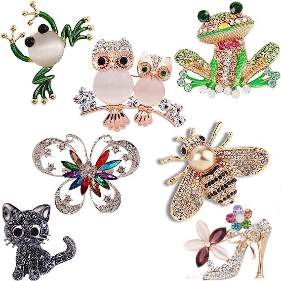 Artistic lizard brooch accessory