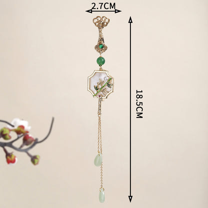 Elegant Vintage Handheld Fan Brooch Image 1