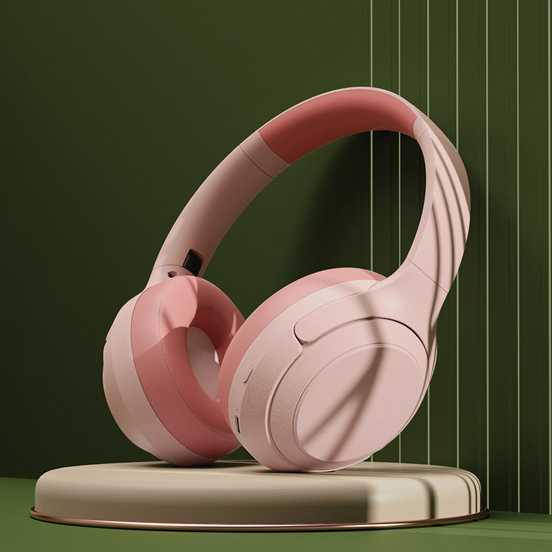 DR83 Headset with Gaming Setup