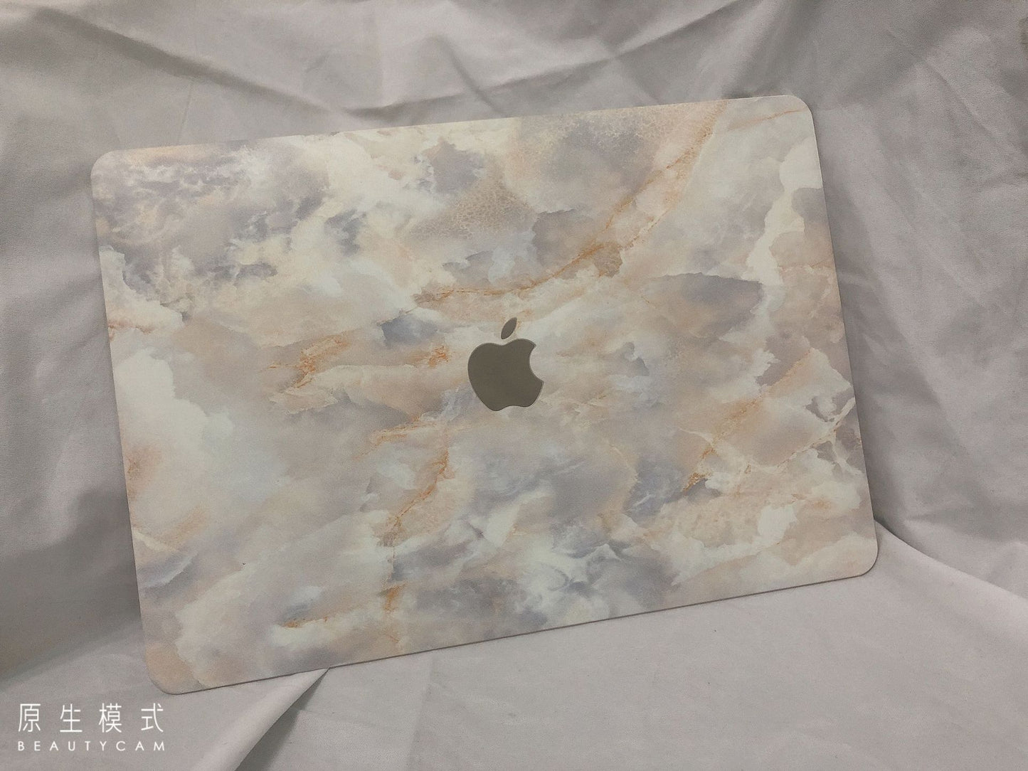 Stylish Marble Hard Shell Case for MacBook Air & Pro - Custom Fit Protective Cover