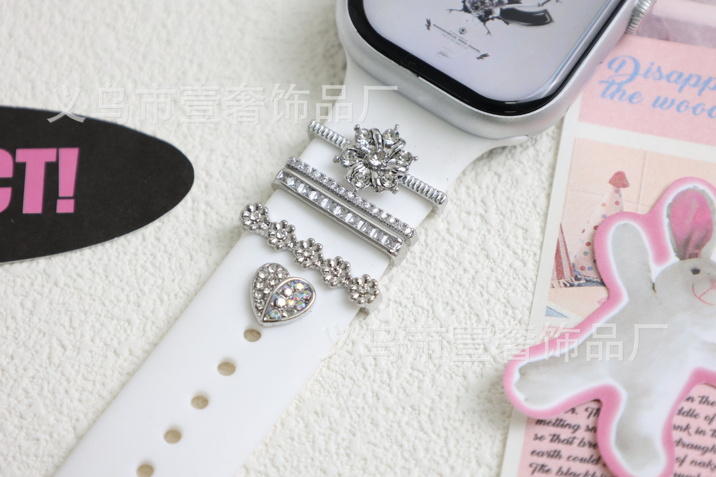 Elegant Snowflake Heart Zirconia iWatch Silicone Band with Decorative Buckle - Premium Apple Watch Accessory