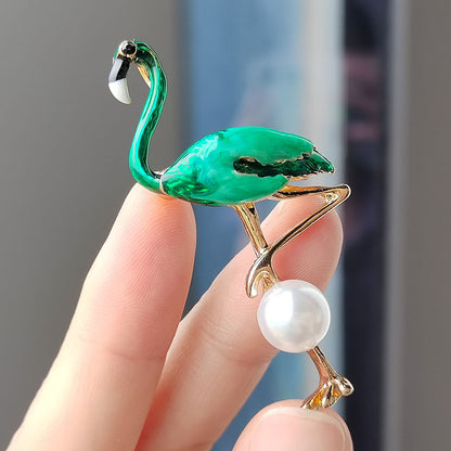 Flamingo Pearl Brooch Image 3