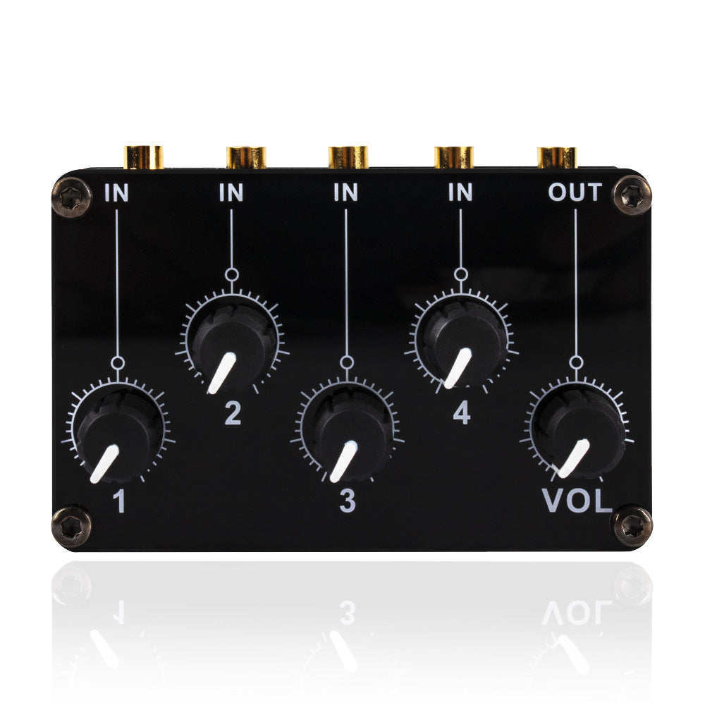 Portable 4-Channel Stereo Line Mixer front view