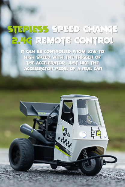 1:16 Scale Remote Control Drift Motorcycle Car with Spray Effects - Kids RC Off-Road Vehicle