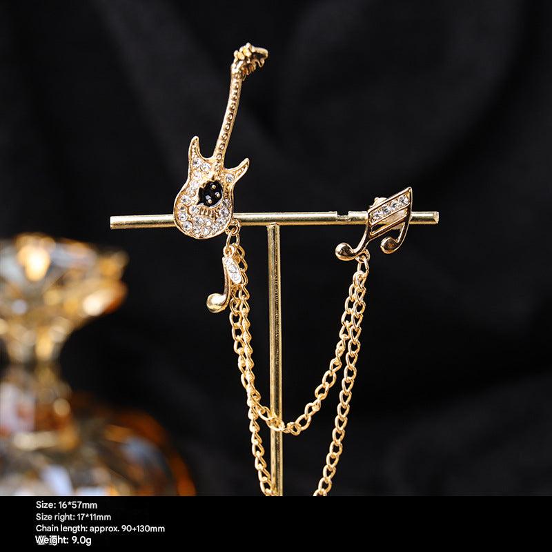 Necklace and Brooch Set on Display - Image 3