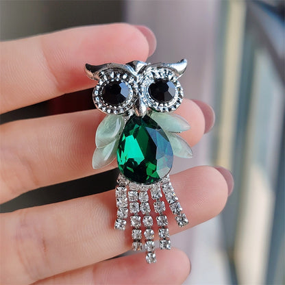 Charming owl pin in vibrant colors - Image 9