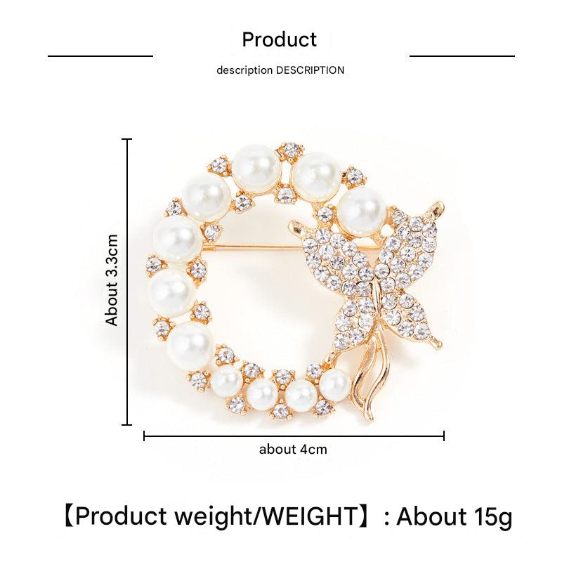Charming butterfly brooch in gold and silver image 2