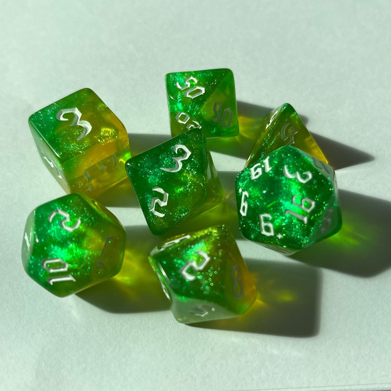 Color-shifting Dice