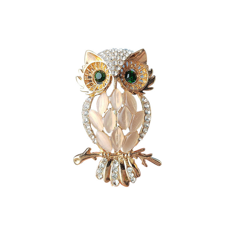 Unique animal design brooch
