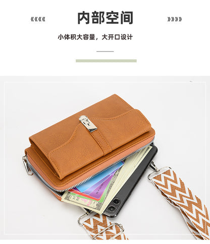 Women's shoulder crossbody bag in brown